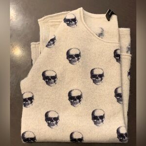 Skull cashmere xs sweater